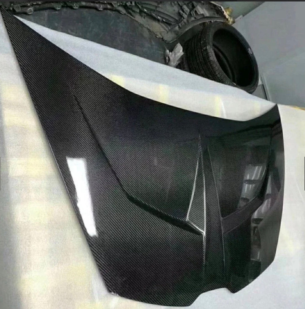 2016–2019 Lamborghini Huracán LP580 / LP610 – Full Carbon Fiber V-Style Vented Cooling Hood