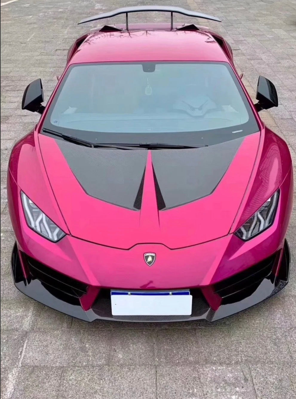 2016–2019 Lamborghini Huracán LP580 / LP610 – Full Carbon Fiber V-Style Vented Cooling Hood