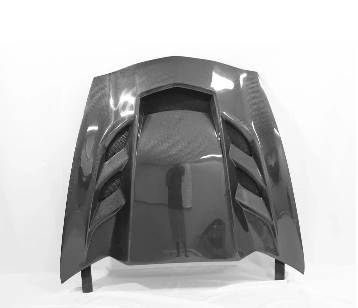 2014–2019 Corvette C7 – Full Carbon Fiber Vented Hood