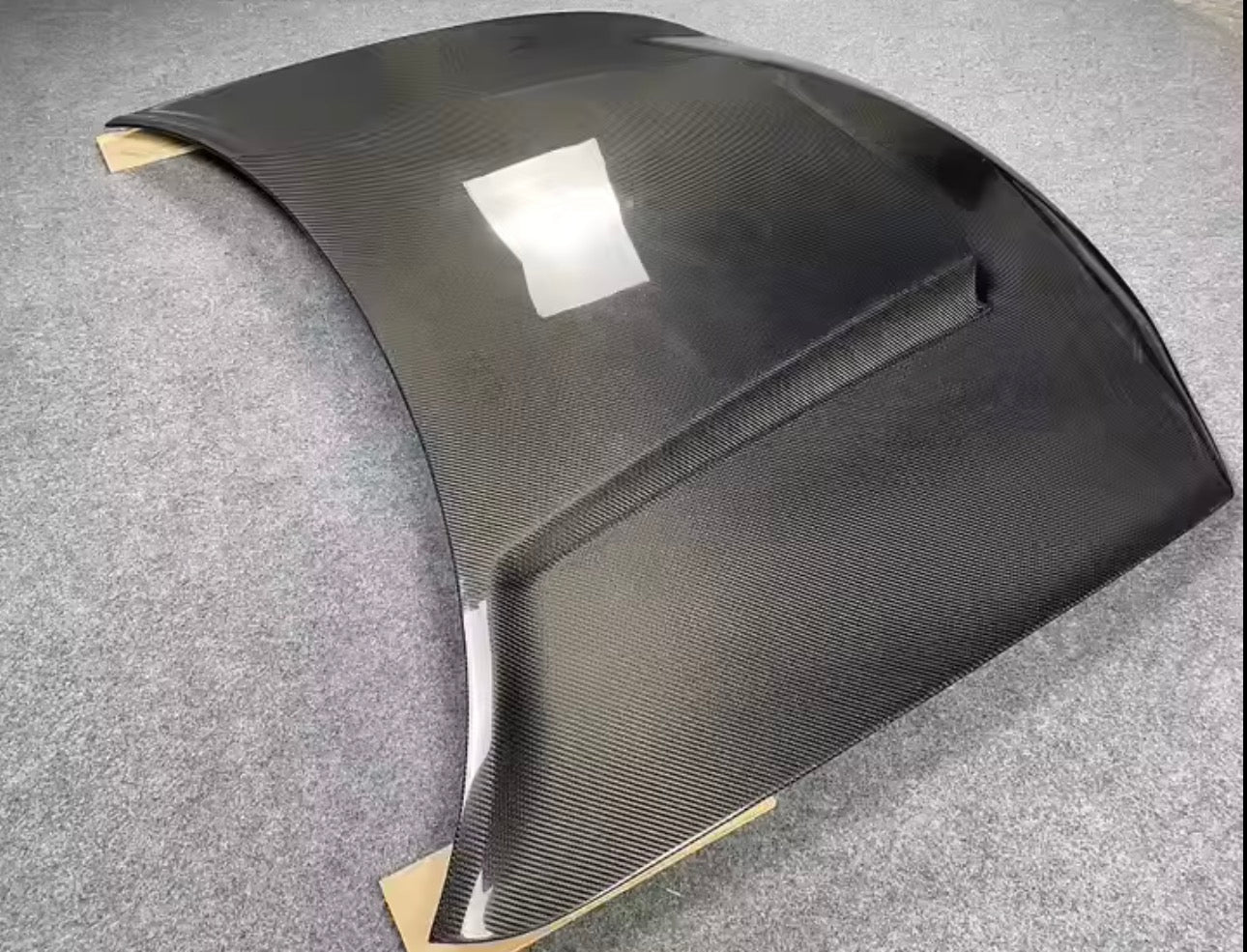 Dodge Charger – Full Carbon Fiber SRT Demon Style Single Vent Hood (2015–2023)