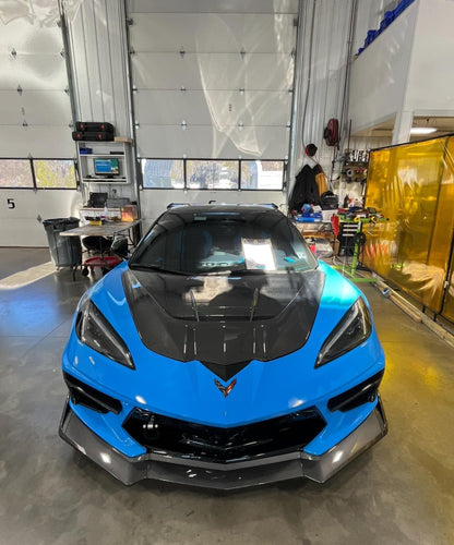 2020–2024 Corvette C8 – Full Carbon Fiber V1 Vented Hood